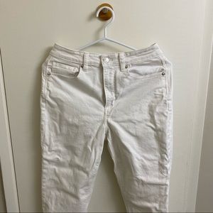 American Eagle Mom Jeans